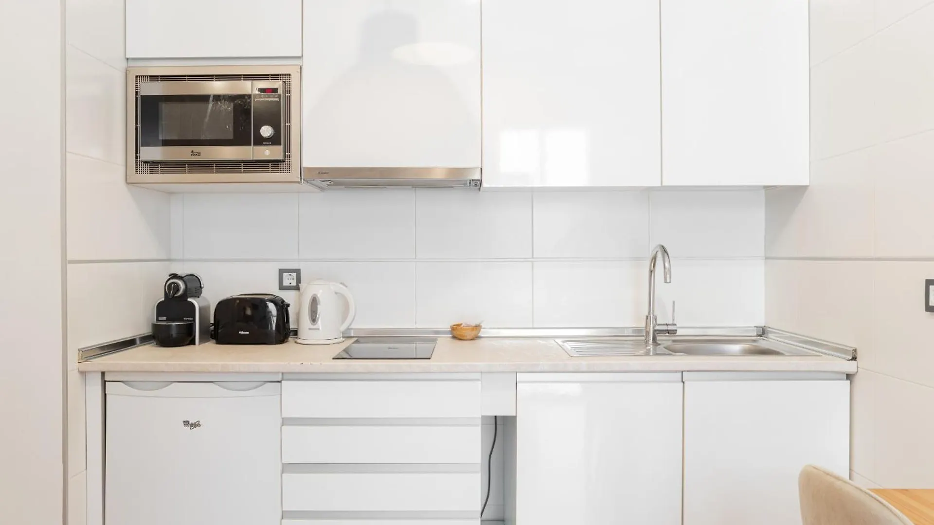 C15 - Charming Modern Studio In The Centre Malaga 0*,  Spain